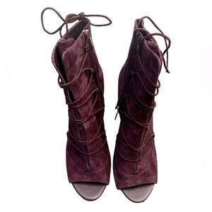 Sam Edelman - Ankle suede bootie size 11